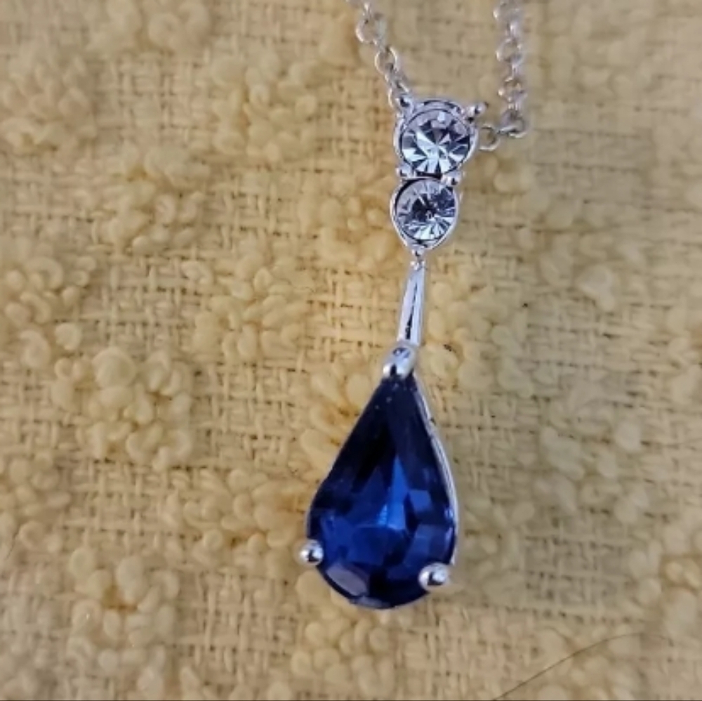 RMN Blue Gemstone/diamond Pendant
